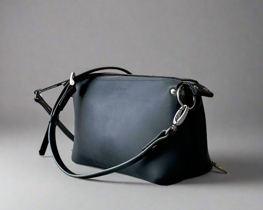 Crossbody handbag