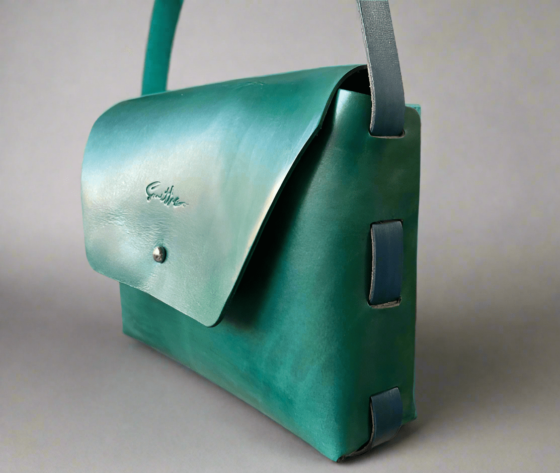 ull grain leather bag no stitching raw construction handmade