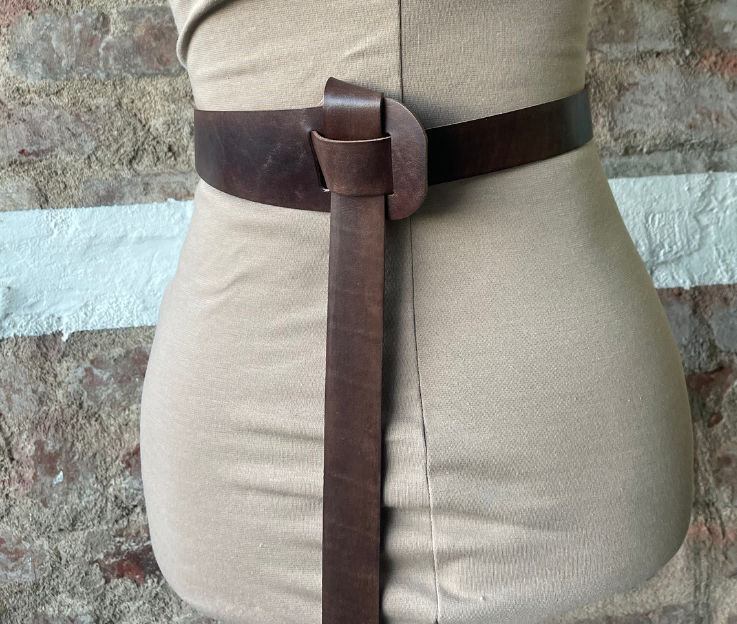 Knotted belt