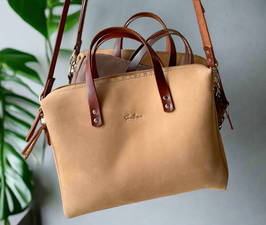 Compact laptop bag