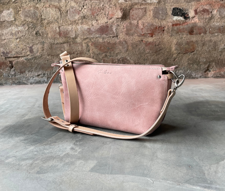 Crossbody handbag